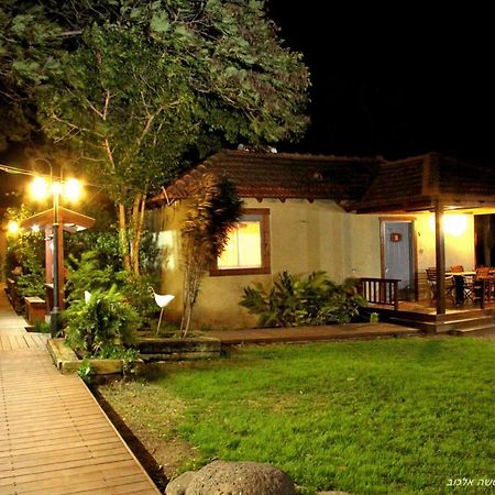 Golan Rooms At Sagi Family Country Lodging Ramot Ngoại thất bức ảnh